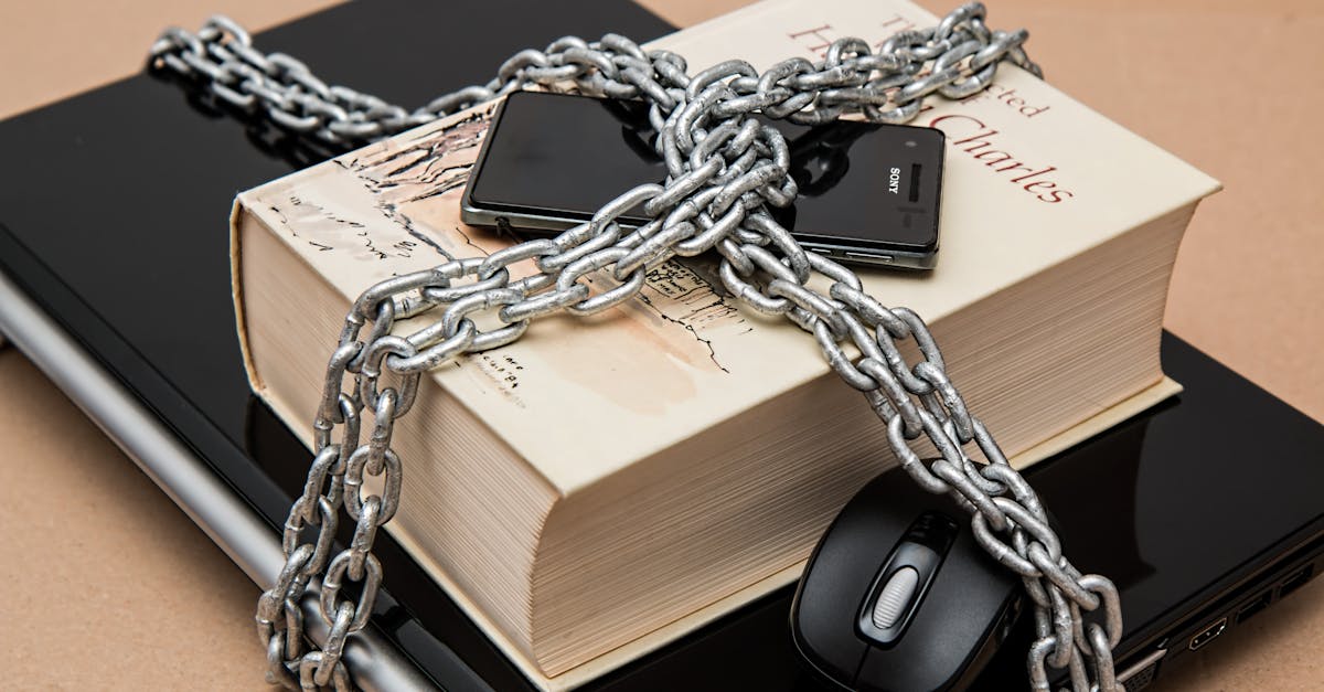 découvrez tout sur la confidentialité, la protection des données personnelles et les meilleures pratiques pour sécuriser votre vie numérique.